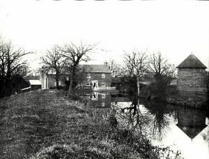 The watermill and remains of the windmill in 1903 [Z50/64/6]